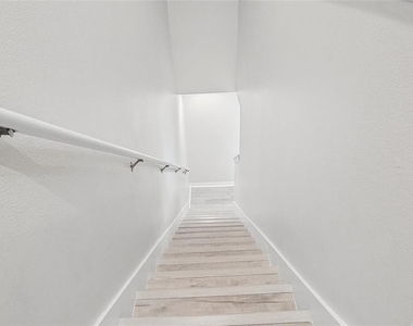12713 Lexington Ridge Street - Photo Thumbnail 42