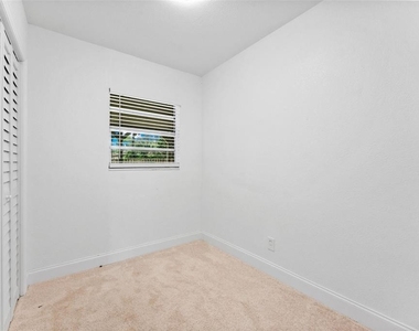 7327 Winchester Drive - Photo Thumbnail 25