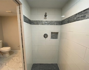 4409 Plum Street - Photo Thumbnail 70