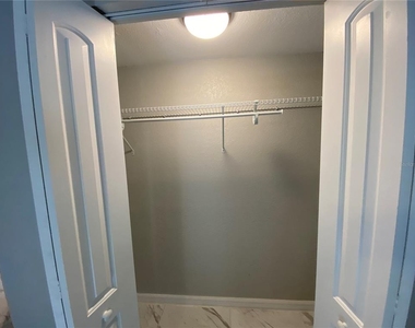 4409 Plum Street - Photo Thumbnail 52