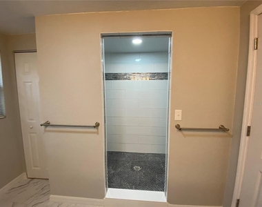 4409 Plum Street - Photo Thumbnail 67