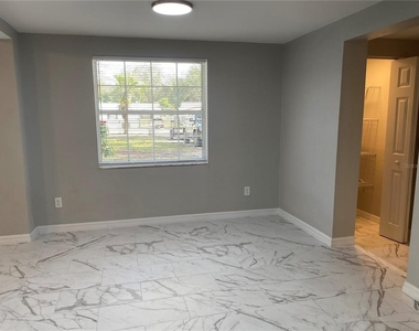 4409 Plum Street - Photo Thumbnail 23