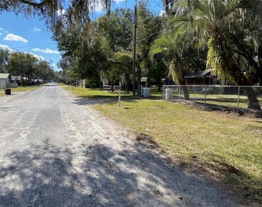 4409 Plum Street - Photo Thumbnail 5
