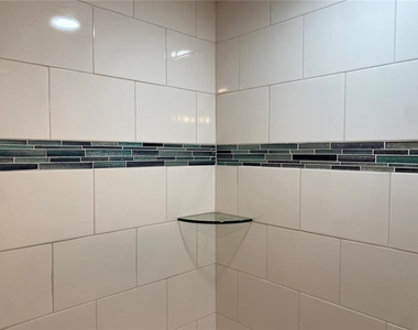 4409 Plum Street - Photo Thumbnail 38