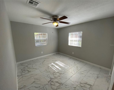 4409 Plum Street - Photo Thumbnail 53
