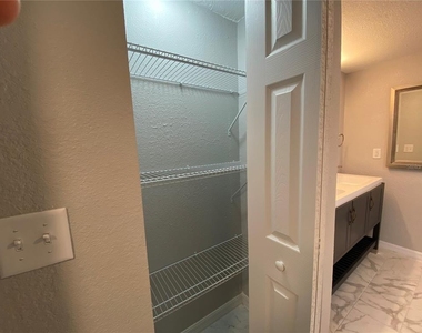 4409 Plum Street - Photo Thumbnail 42