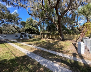 4409 Plum Street - Photo Thumbnail 6