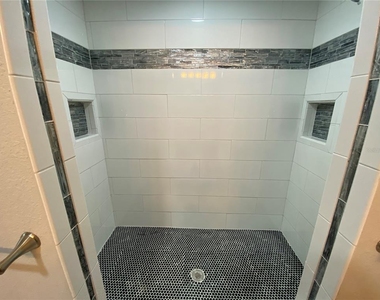 4409 Plum Street - Photo Thumbnail 68