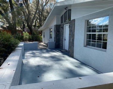 4409 Plum Street - Photo Thumbnail 9