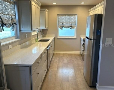 1544 Council Drive - Photo Thumbnail 4