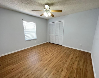 1098 W Seagate Drive - Photo Thumbnail 13