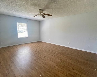 1098 W Seagate Drive - Photo Thumbnail 22