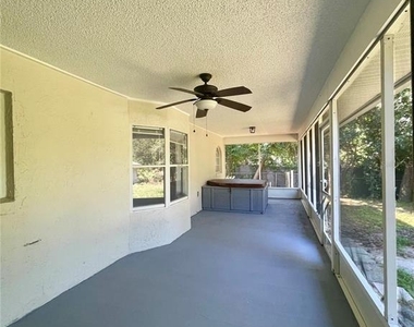 1098 W Seagate Drive - Photo Thumbnail 32