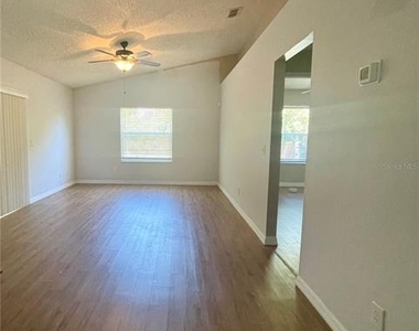 1098 W Seagate Drive - Photo Thumbnail 19