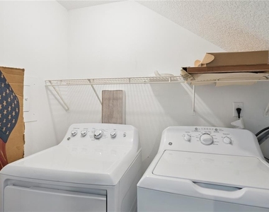 720 Celebration Avenue - Photo Thumbnail 20