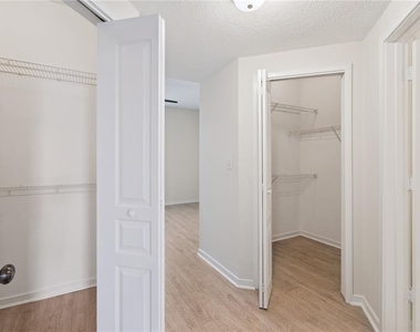 720 Celebration Avenue - Photo Thumbnail 18