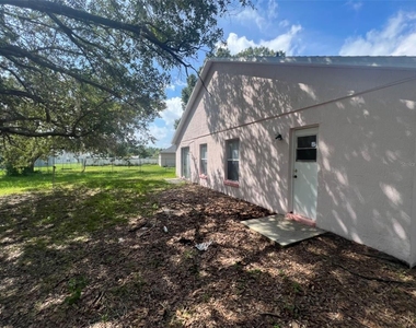 712 Swallow Lane - Photo Thumbnail 23