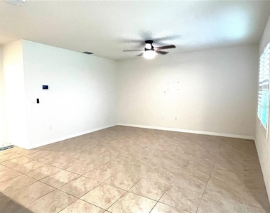 5255 Bracks Landing Drive - Photo Thumbnail 13