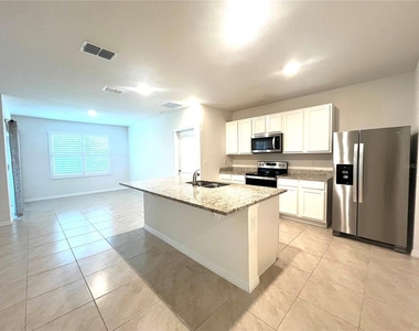 5255 Bracks Landing Drive - Photo Thumbnail 9