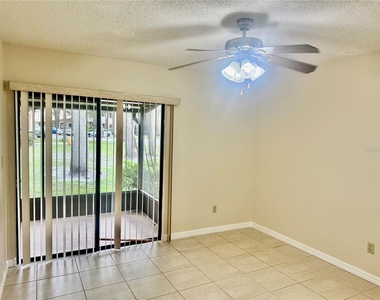 1805 Foxhall Circle - Photo Thumbnail 17
