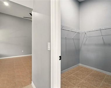 460 Martigues Drive - Photo Thumbnail 28