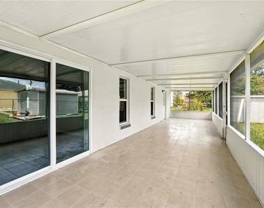 460 Martigues Drive - Photo Thumbnail 32