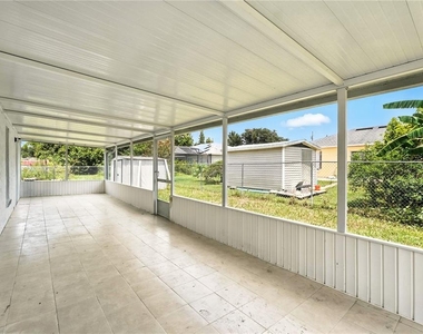 460 Martigues Drive - Photo Thumbnail 31
