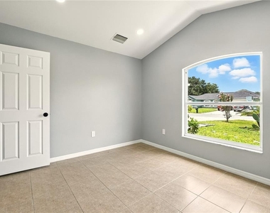 460 Martigues Drive - Photo Thumbnail 22