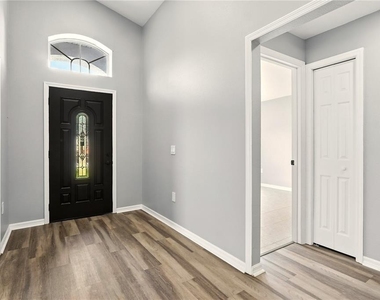 460 Martigues Drive - Photo Thumbnail 4