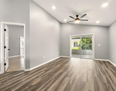 460 Martigues Drive - Photo Thumbnail 19