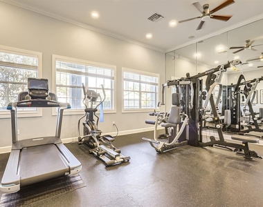 2372 Sirena Lane - Photo Thumbnail 18