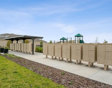5863 Le Marin Way - Photo Thumbnail 33