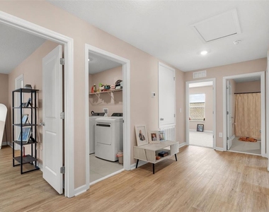 5863 Le Marin Way - Photo Thumbnail 15