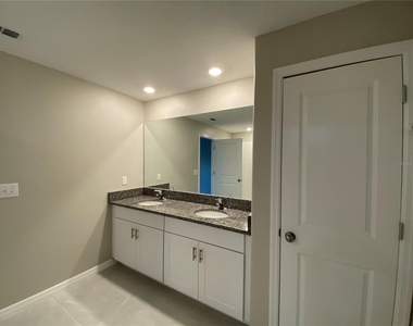 2340 Sw 168th Loop - Photo Thumbnail 23