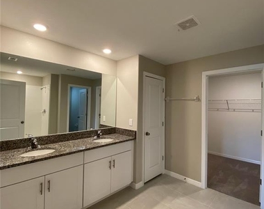 2340 Sw 168th Loop - Photo Thumbnail 24