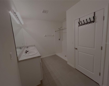 5001 Sw 97th Place - Photo Thumbnail 14