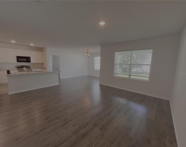 5001 Sw 97th Place - Photo Thumbnail 1