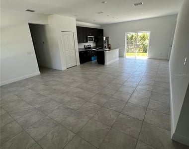 2680 Sw 151st Place - Photo Thumbnail 2