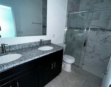 2680 Sw 151st Place - Photo Thumbnail 14
