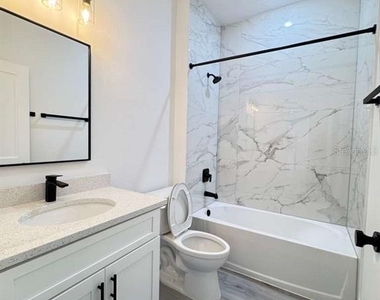 7130 N Glenridge Circle - Photo Thumbnail 29