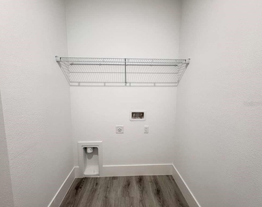 7130 N Glenridge Circle - Photo Thumbnail 35