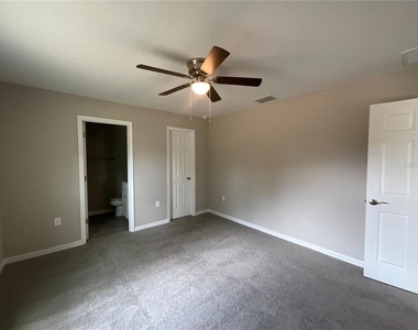 20052 Sw Marine Boulevard - Photo Thumbnail 5