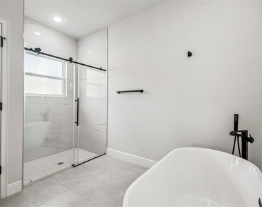 13053 Sw 36th Court - Photo Thumbnail 18