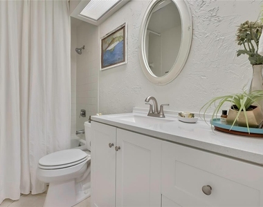 1637 Se Paradise Circle - Photo Thumbnail 17