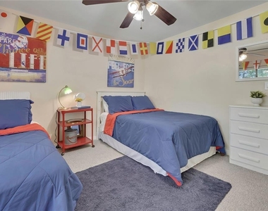 1637 Se Paradise Circle - Photo Thumbnail 20