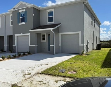 2582 Olympic Dr - Photo Thumbnail 21
