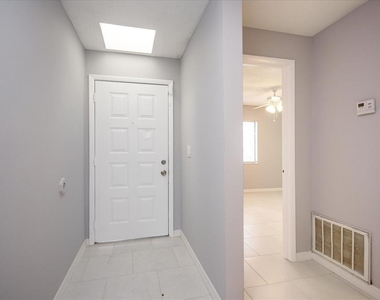 2703 Hunt Club Lane - Photo Thumbnail 1