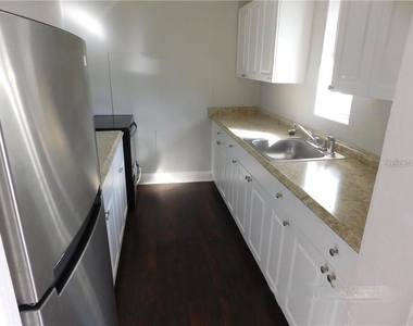 7383 Waverly Rd Road - Photo Thumbnail 2