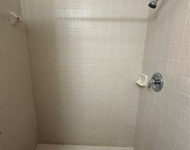 776 Wolf Creek Court - Photo Thumbnail 15