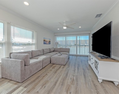 1400 Tarpon Center Drive - Photo Thumbnail 31
